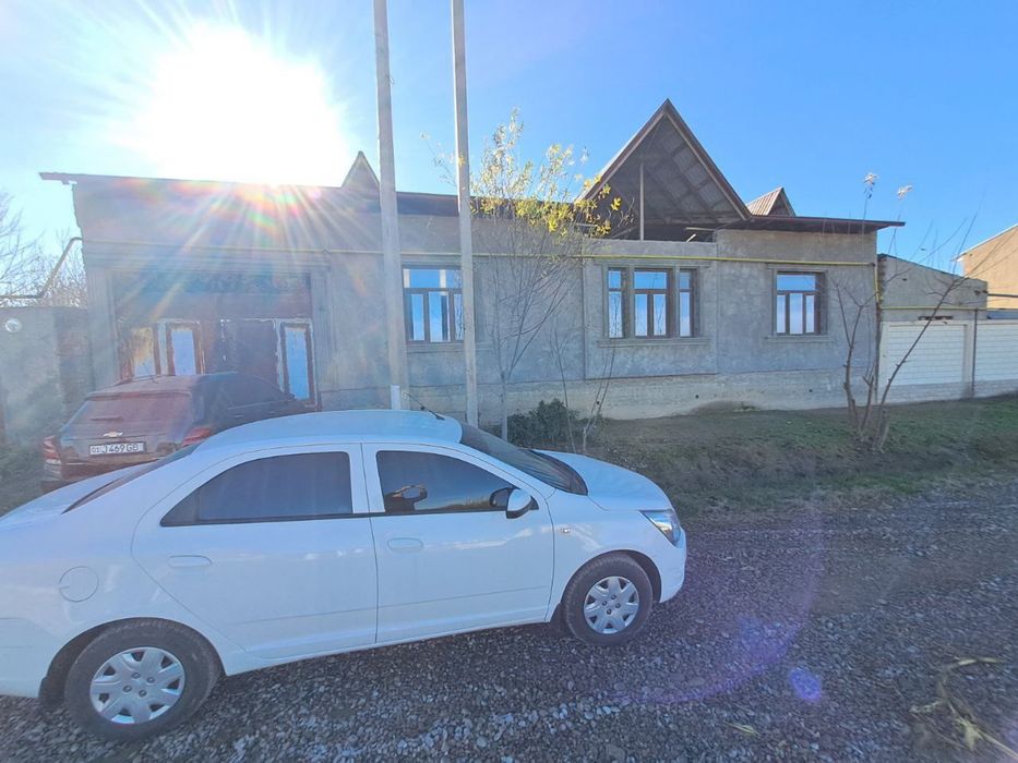 Продаётся участок 6 соток Хасанбай