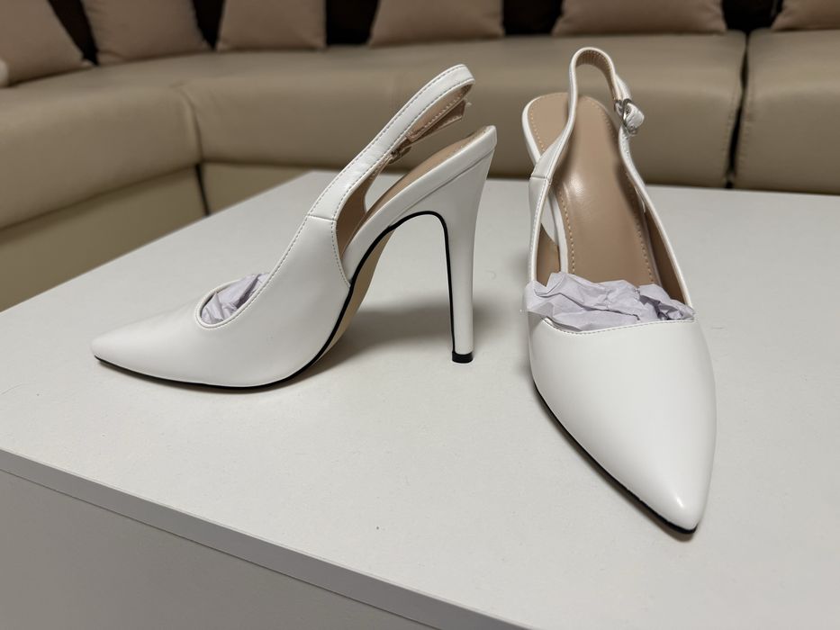 Pantofi cu toc 11 cm