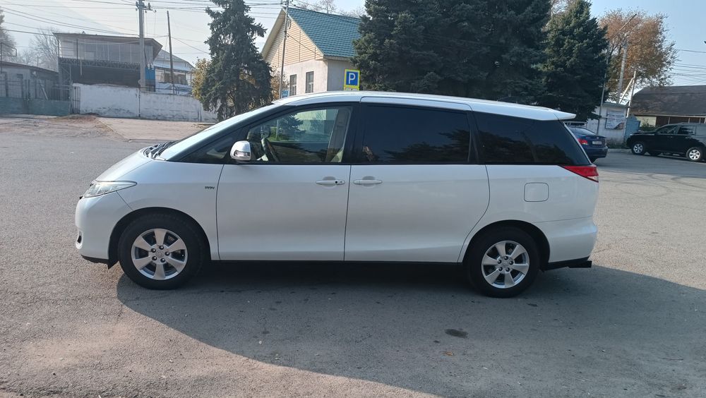 Продам Таета превия