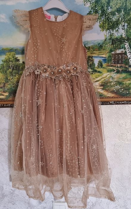 Продам платье на 10-11лет