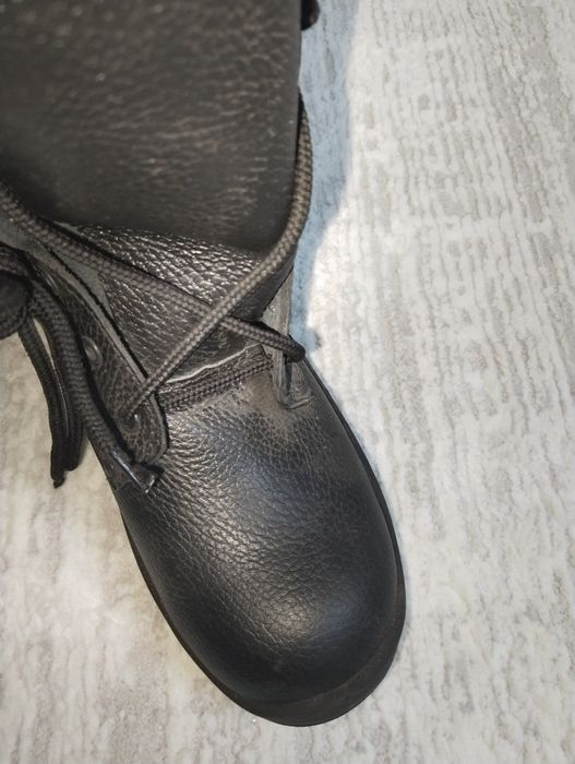 Берцы новые зима 16000