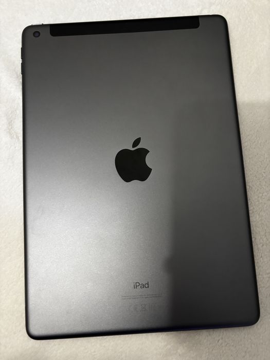 Таблет İpad (8th generation)