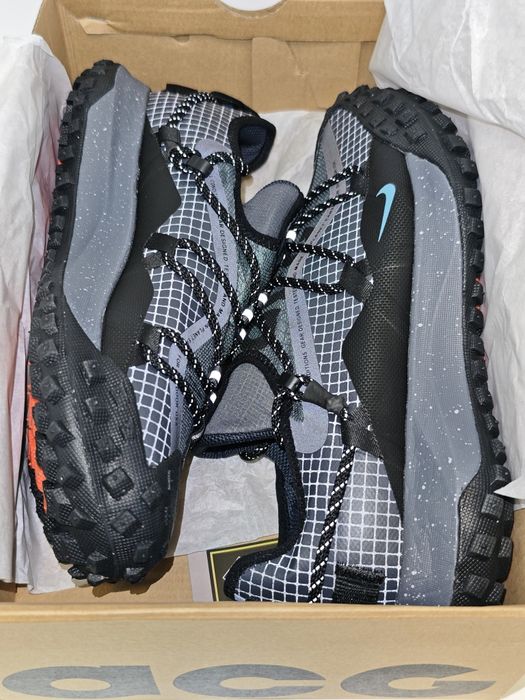 Nike ACG Mountain Fly Low