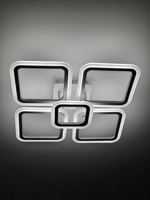 Lustra led cu telecomanda