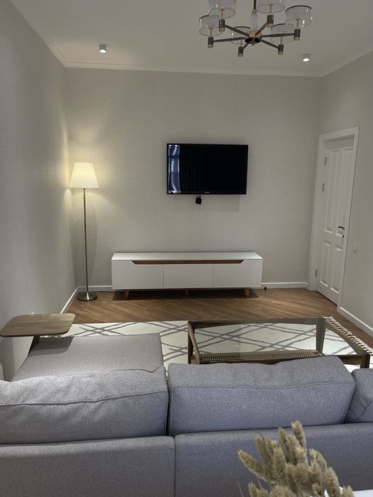 Сдается 3-х комнатная квартира в ЖК Parkent Village (Golden House)