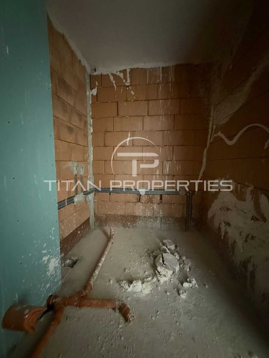 Продава се Тристаен апартамент в Пловдив, Тракия - 147 кв.м за 814 €/кв.м - Снимка #9