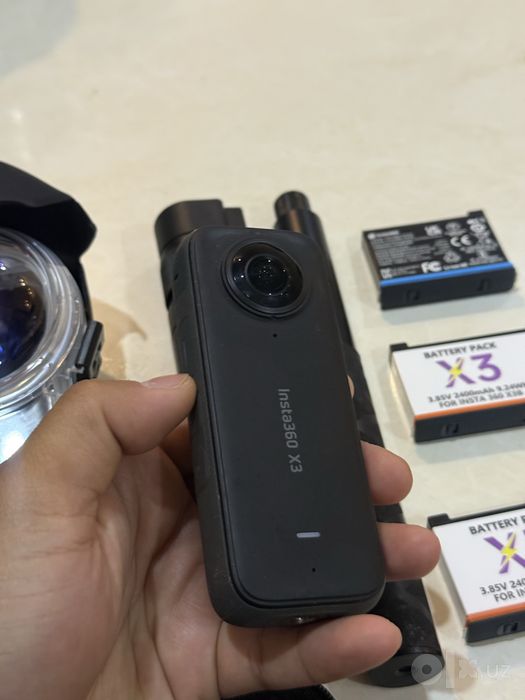 Insta 360 x3 sotiladi