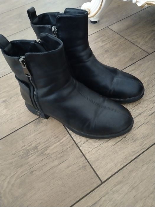 Зимние полусапожки 36р