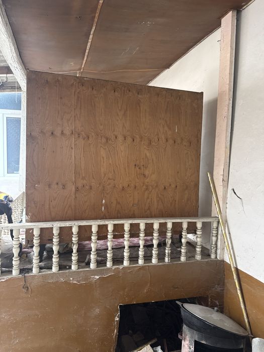 eski shkaf ozilar olib ketamiz deselar juda arzon narx qilib beramiz