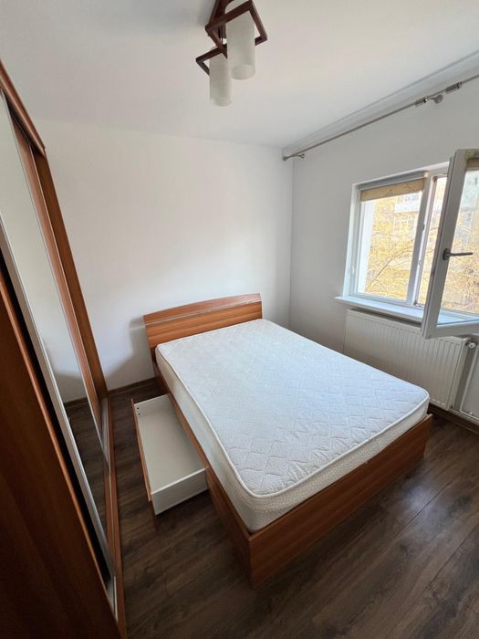 Apartament de inchiriat