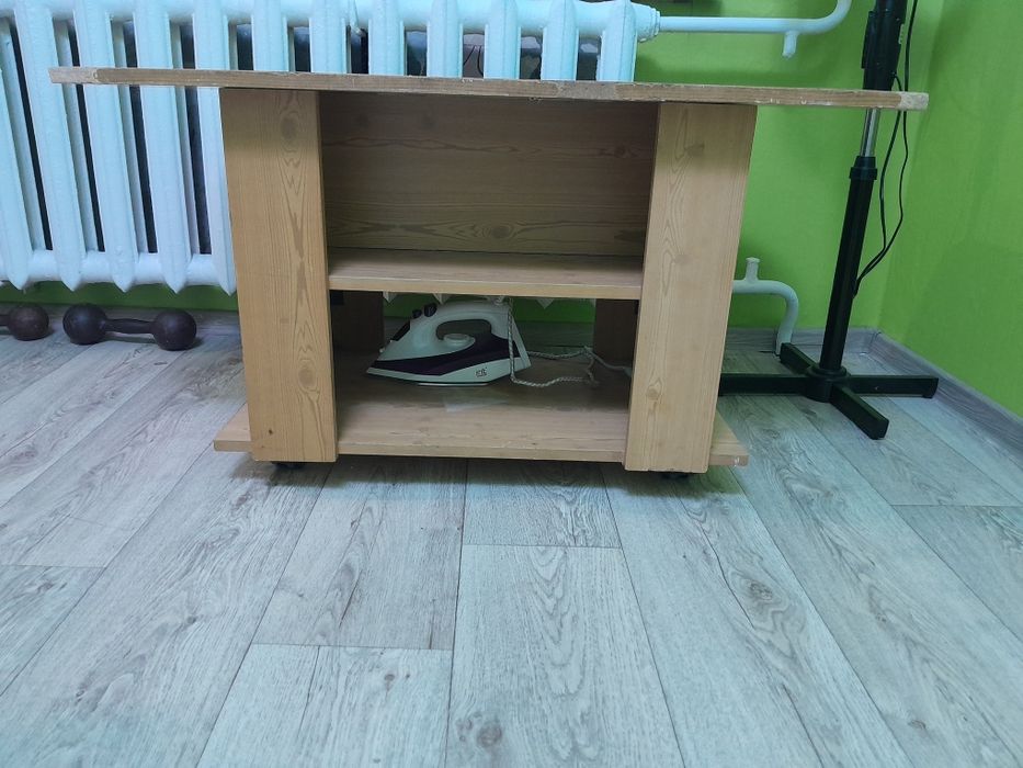 Журнальный столик