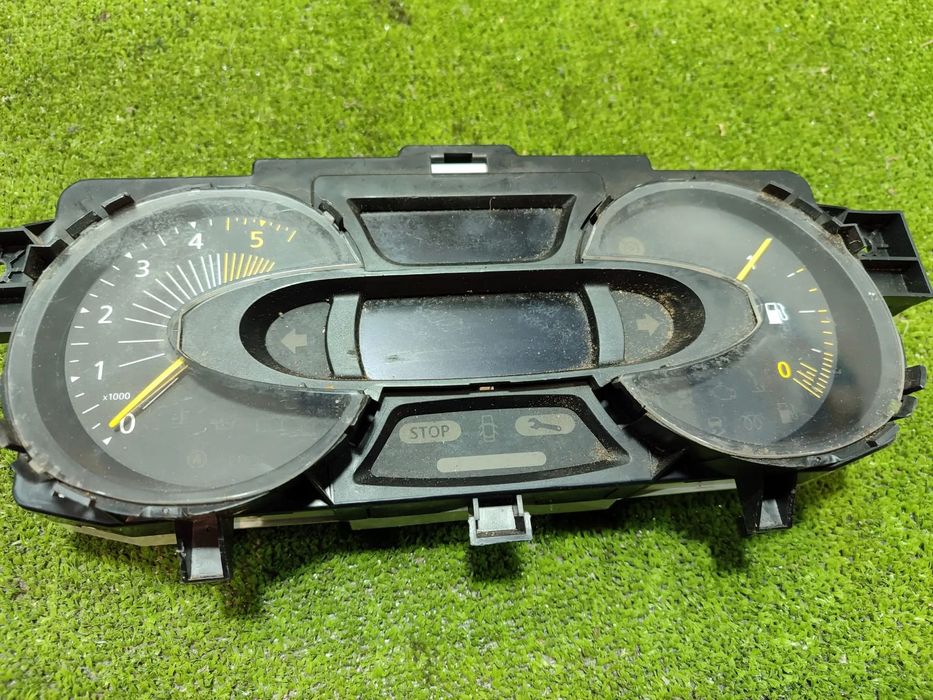 CEASURI BORD RENAULT CAPTUR 1.5 DIESEL 2014 / CROSSOVER SUV COMPACT (5 UȘI) COD OEM 248104881R  / 2013-2017