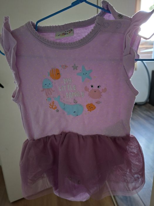 Бебешки роклички  в отлично състояние.