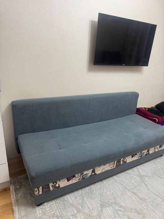 Продам  тахту (диван)