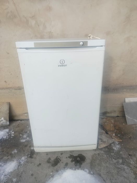 Морозильник продается