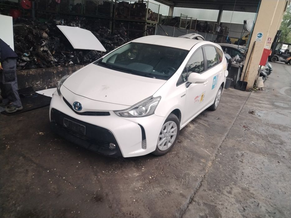 Toyota Prius+/Тойота Приус+1.8 хибрид 2017 г