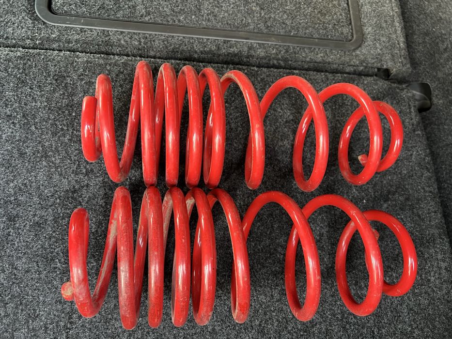 Arcuri sport spate VW