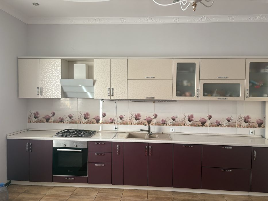 Продается кухонный гарнитур