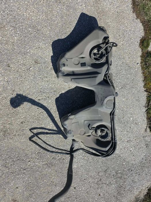 Резервоар BMW E60 / E61