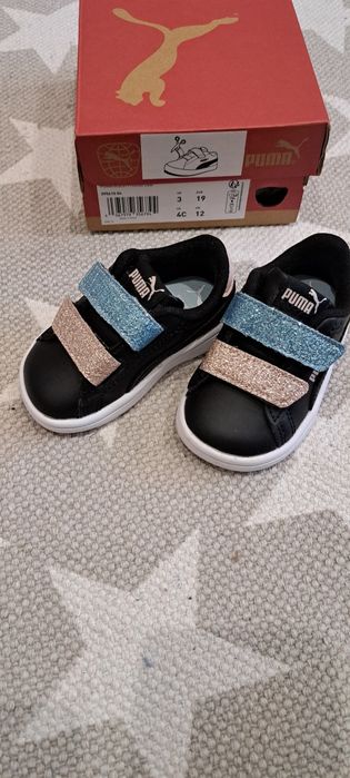 Обувки за момиче 18 и 19 номер
