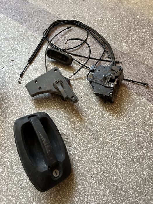 Broască ușă laterală Peugeot Boxer/Fiat Ducato/Citroen Jumper