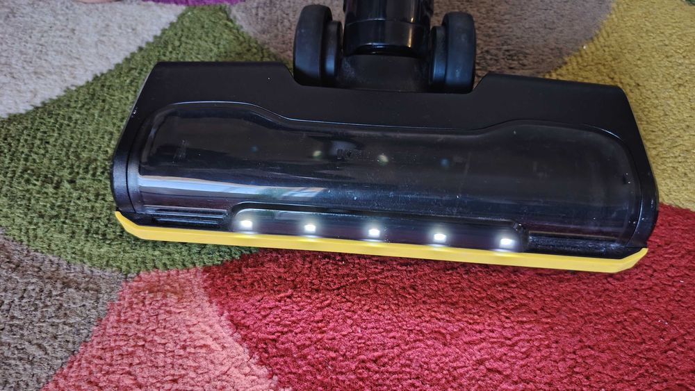 Aspirator vertical fără cablu Kärcher VC6 Cordless OurFamily