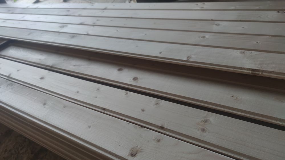 Vand lambriu calitate superioara