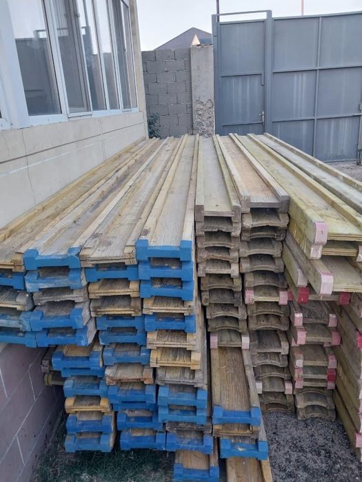 Продам клиновых замков, крокодил и балка