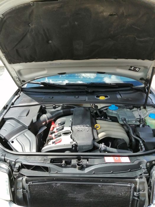 Vand Audi A4 2001, 2.0 Benzina