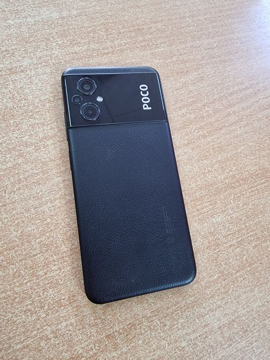 Poco M5, память 128 Гб