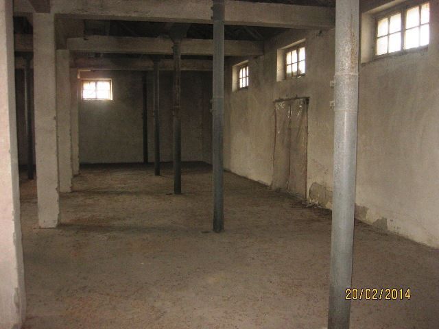 Продава се Промишлена сграда в с. Надарево, Област Търговище - 1200 кв.м за 60 €/кв.м - Снимка #1