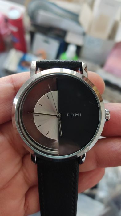 часы электронные и кварцевые