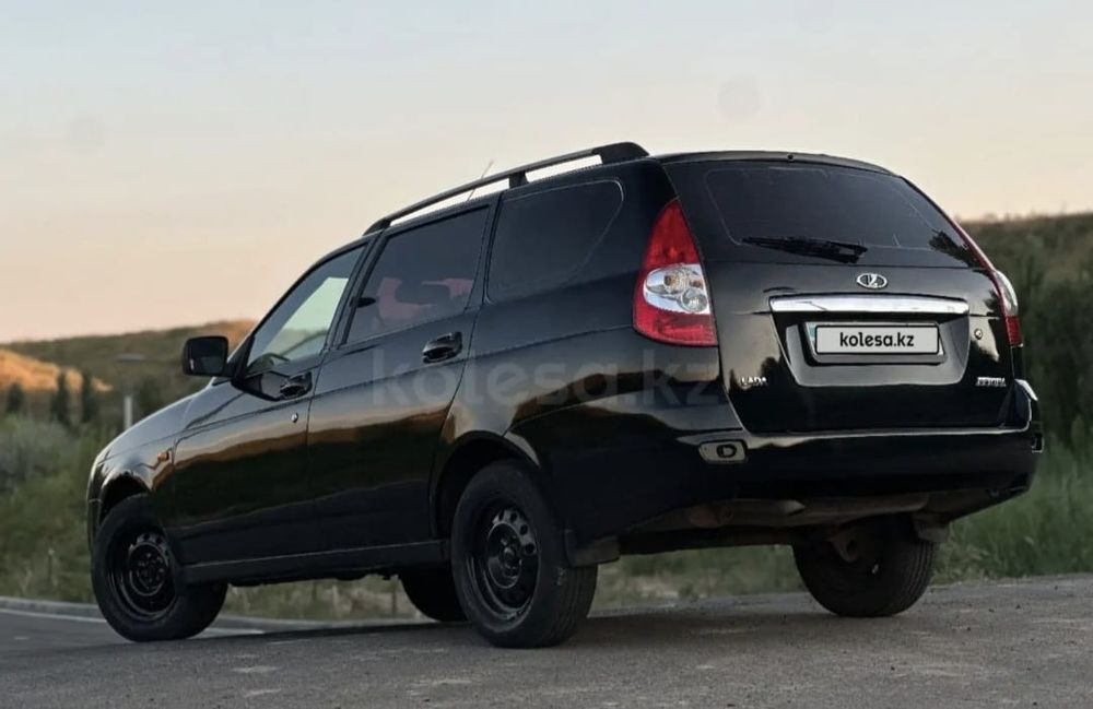 Продам Приору универсал