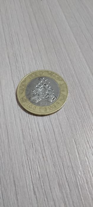 Монета,100 тенге эксклюзив