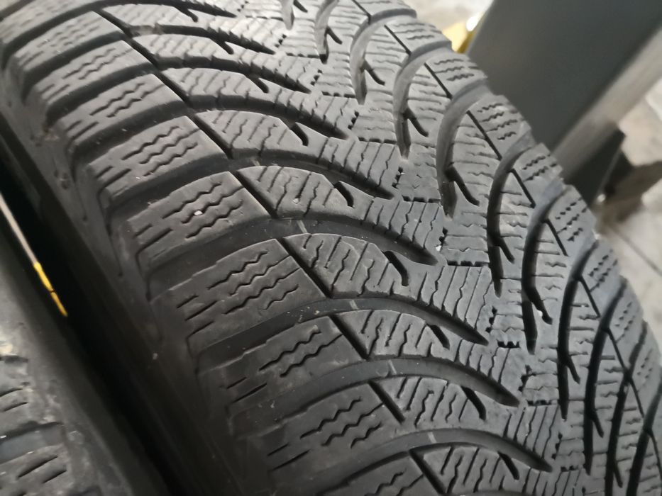 215 60 17 цола гуми Michelin