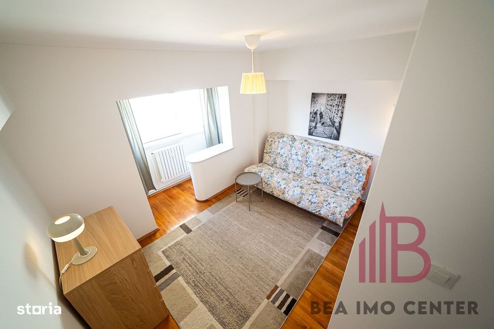 Apartament 4 camere(Z-uri), cu vedere și poziție excelentă!