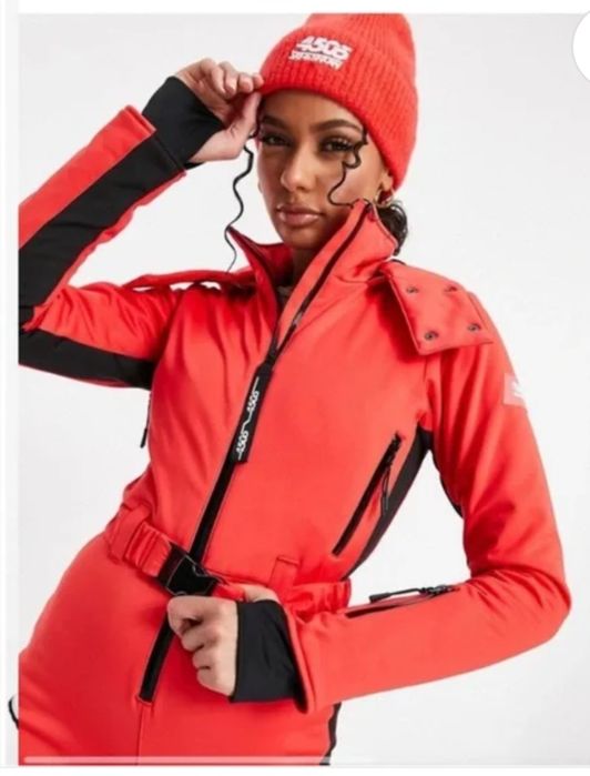 Страхотен ски гащеризон ASOS размер 40