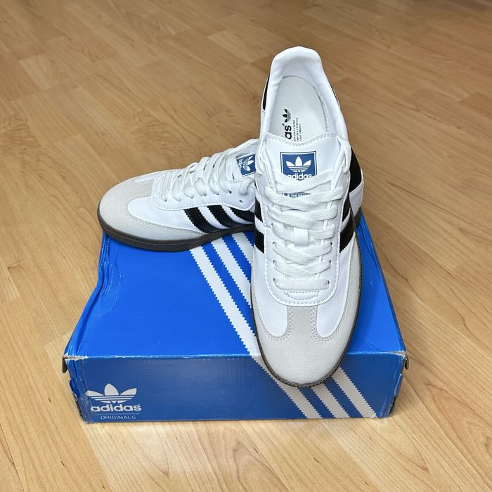 Adidas мужские кроссовки