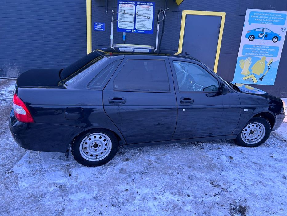 Продам LADA Priora.