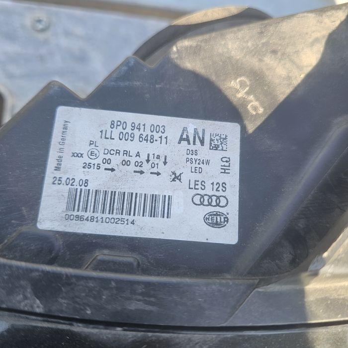 Фар ксенон за а3 8п