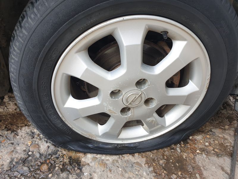 Set 4 Jante Roti Aliaj 195 60 15 R15 Opel Astra H 1.4 1.6 1.8 2004 - 2008