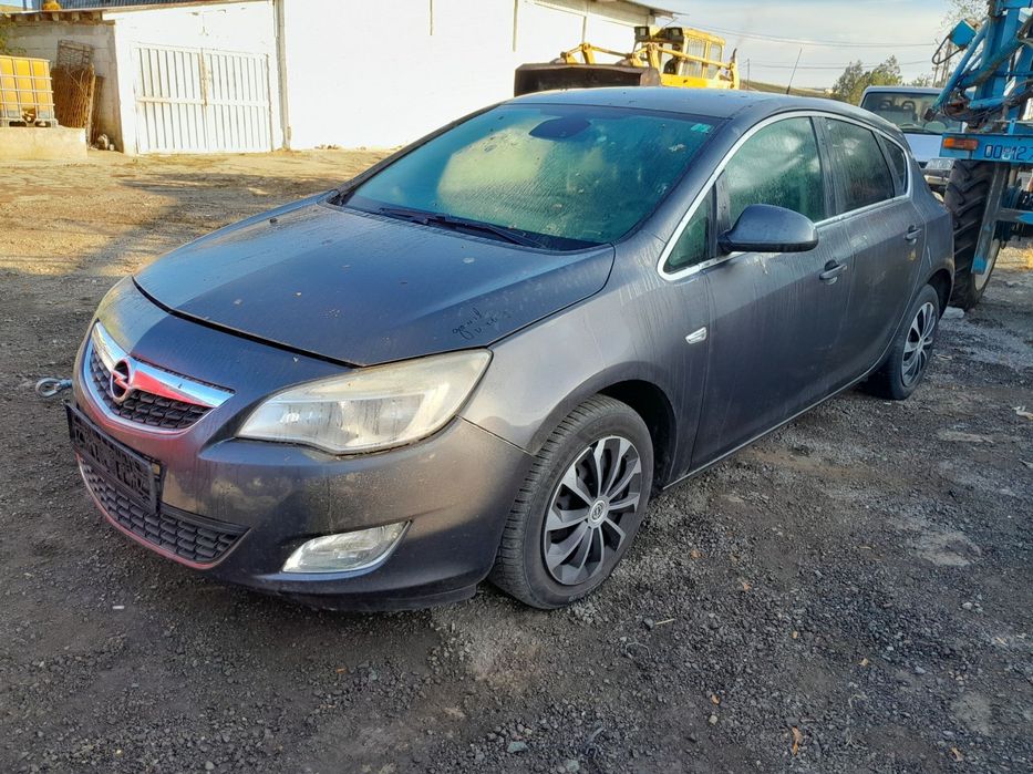 Dezmembrari Opel ASTRA J (2009-2015) 1.7 CDTI Motorina