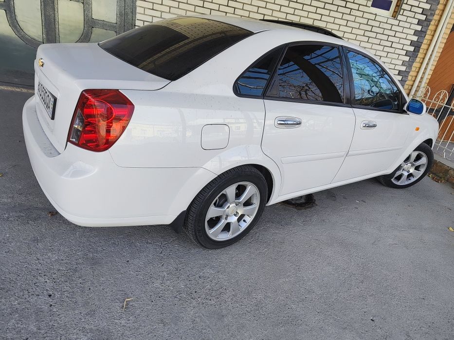 Lacetti 1.6 Avtomat 2006 yil.