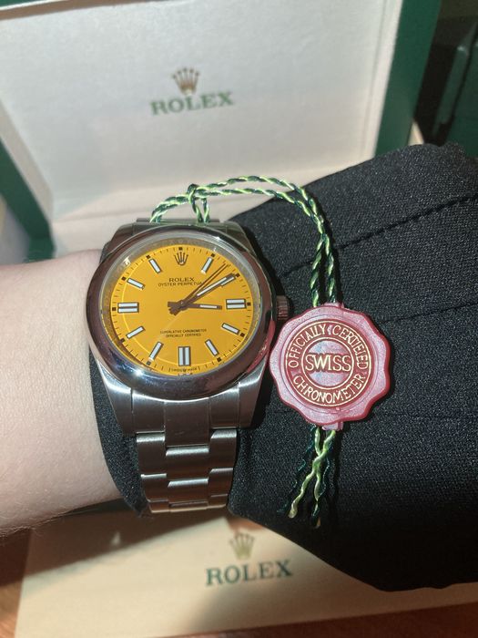 Rolex oyester yellow