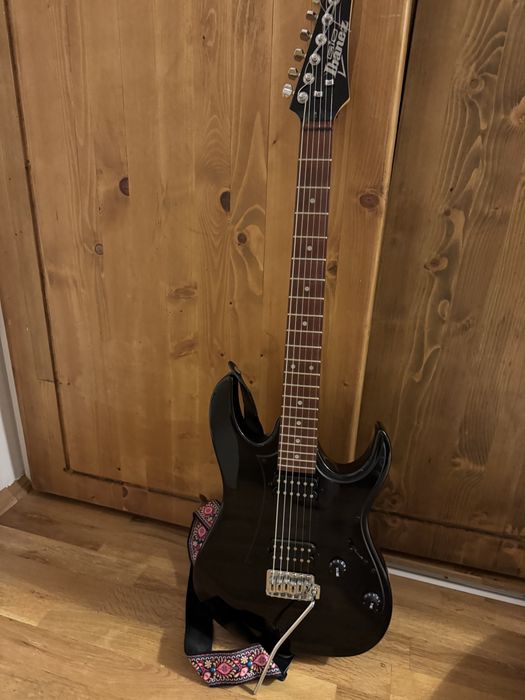 Chitara electronica IBANEZ cu boxa