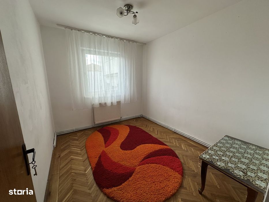 Apartament 3 Camere | Etaj 1 | Balcon & Pivniță
