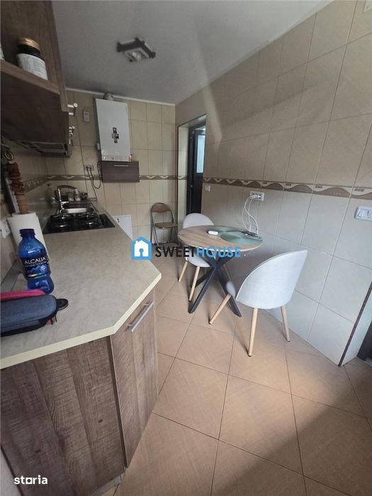 Casa de vanzare in Mandra  Spatiu generos si anexe