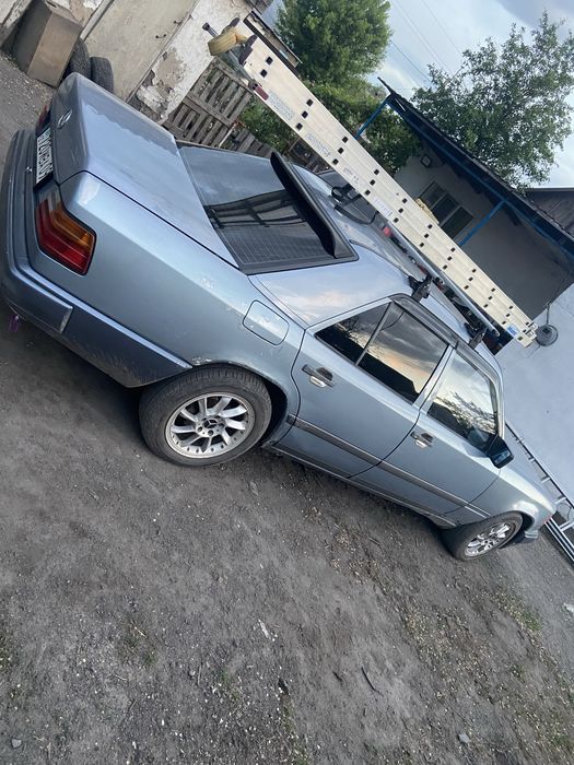 Продам Мерседес 124