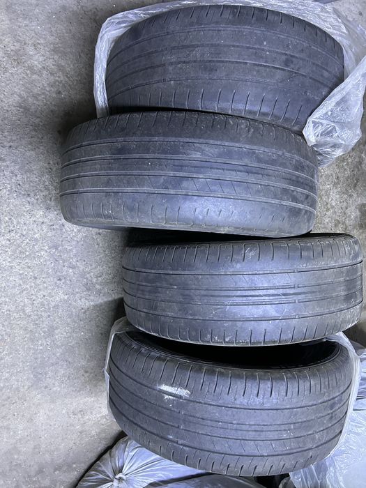 Продам летнию резинк р17