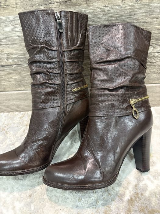 Продам сапожки 39 р.  (осень-весна)